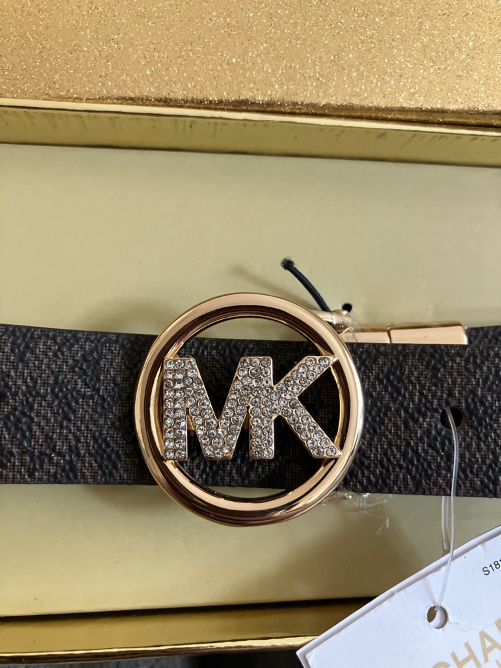 Michael Kors Gold Belt - Picture 3 of 9